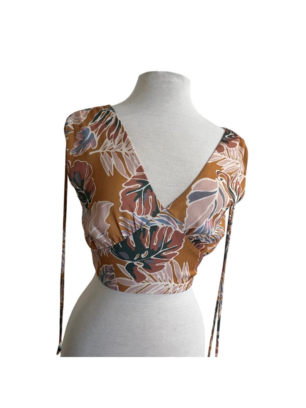 V-Neck Leaf Print Crop Top Tie Shoulder Shirred Size M